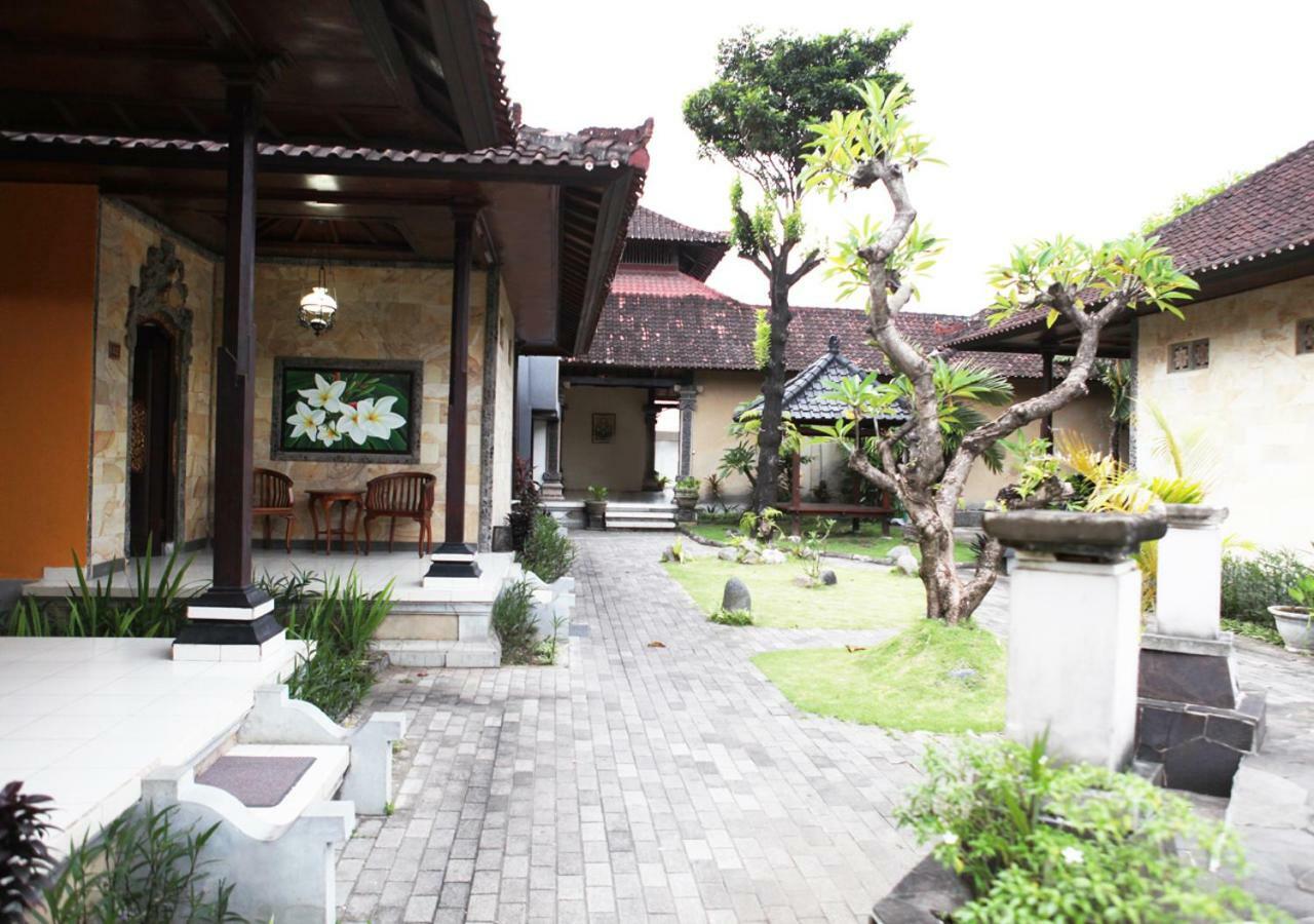 Taman Sari Cottages Kuta  Exterior photo
