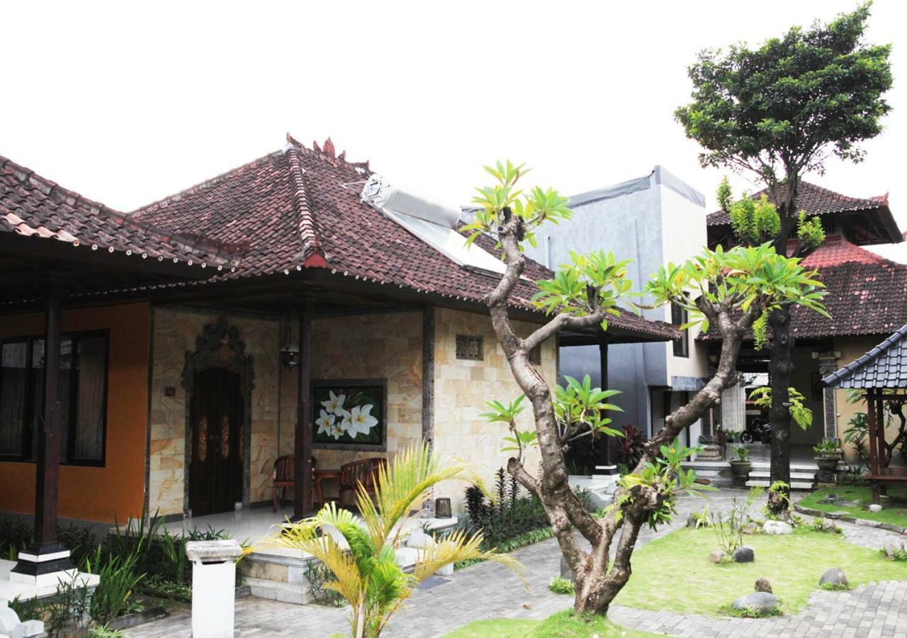 Taman Sari Cottages Kuta  Exterior photo